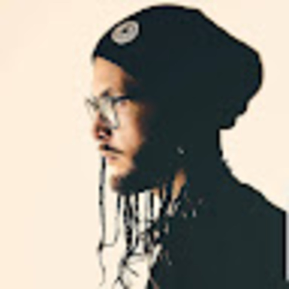 Meet your Posher, Chris tyler